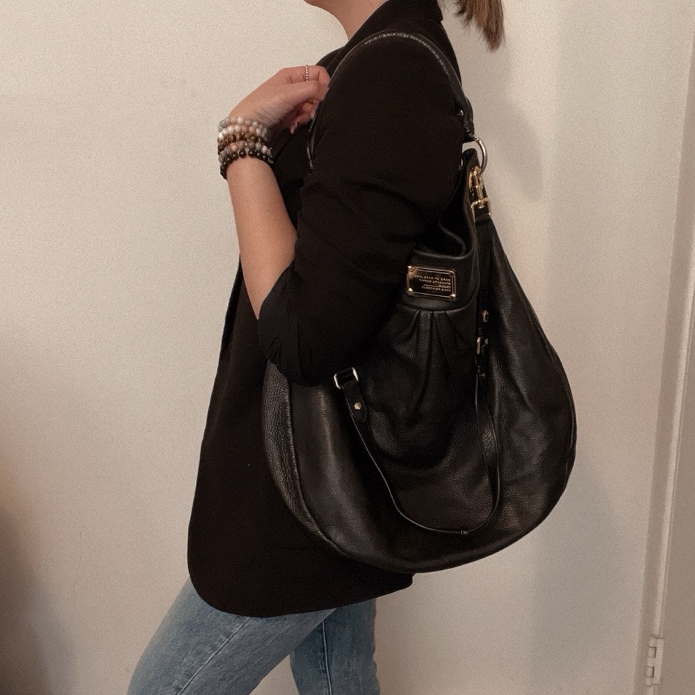 Marc Jacobs Black Leather Hobo Bag Purse Crossbody Shoulder - Picture 4 of 15